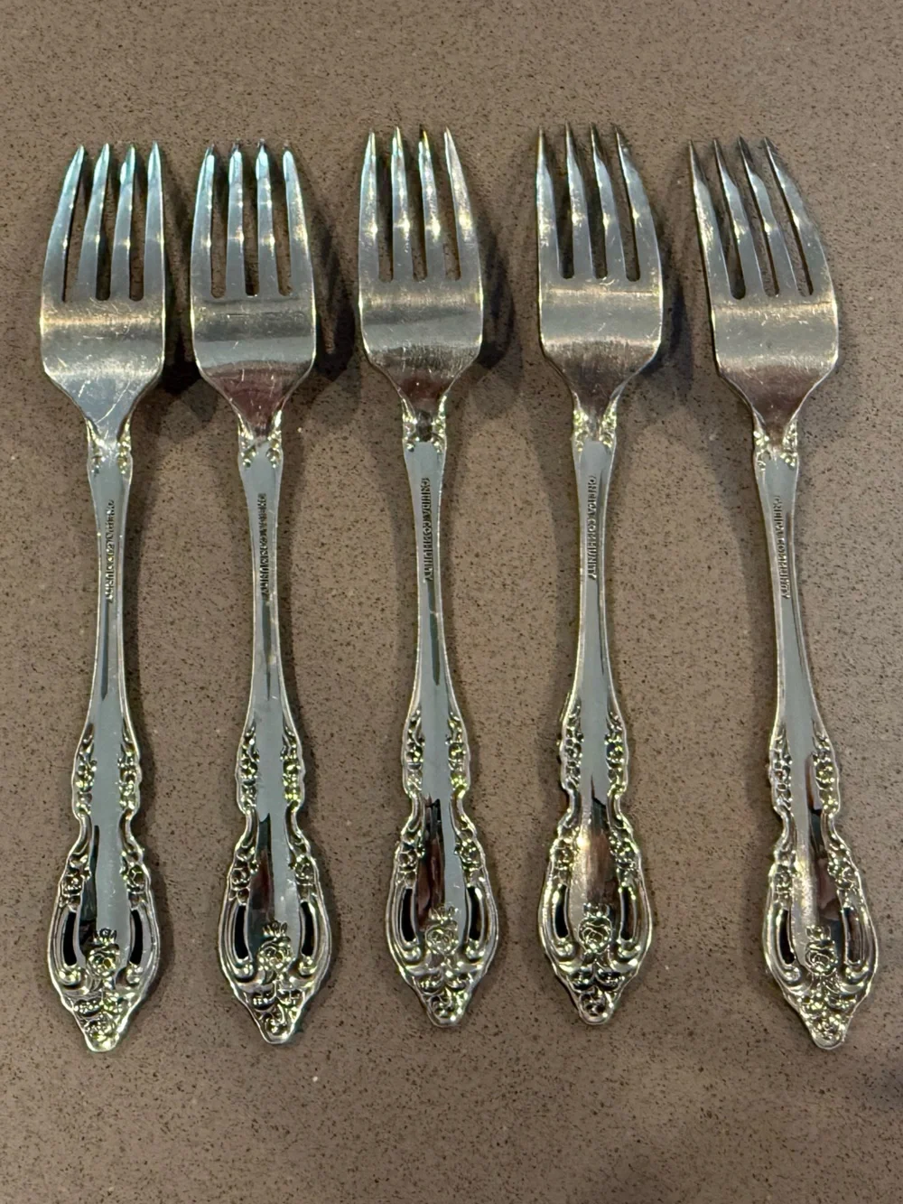 Oneida Brahms Dinner Forks - Set of 5